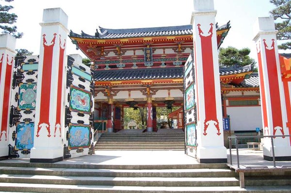 【出雲・斐川・松江・米子発】しまなみ海道・大三島みかん狩りと西の日光耕三寺・未来心の丘 日帰り2